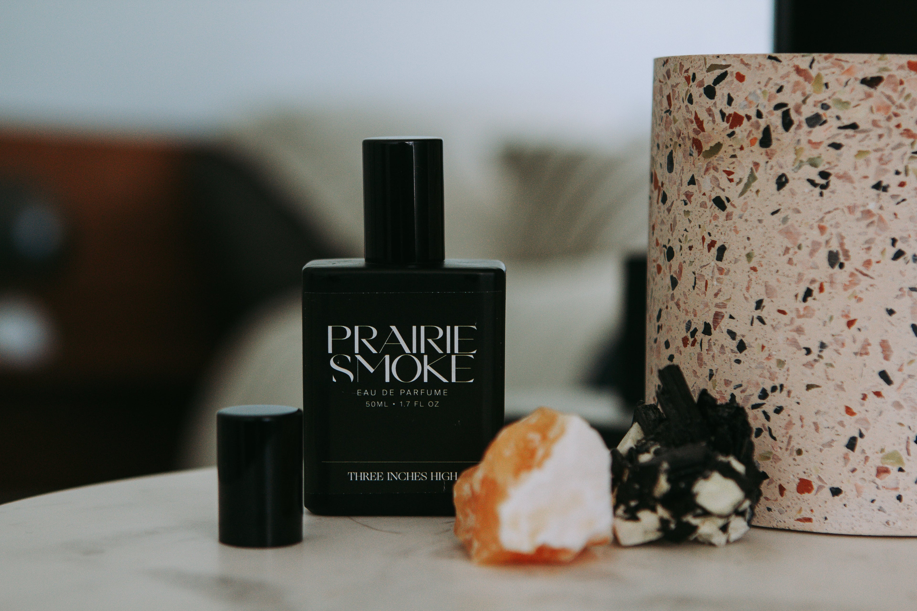 Eau de parfum Prairie Smoke – Fragrance boisée & terrestre sans genre