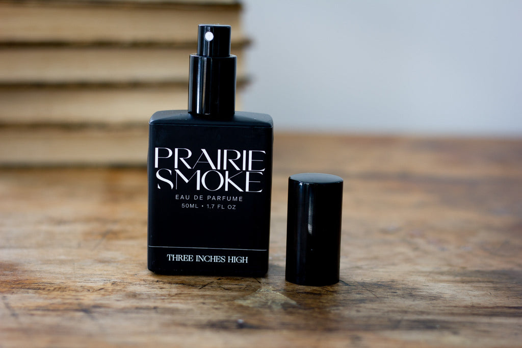 Eau de parfum Prairie Smoke – Fragrance boisée & terrestre sans genre